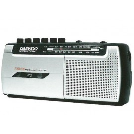 RADIO CASSETTE AM/FM NEGRO DAEWOO